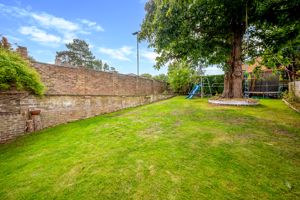 Photo 5- click for photo gallery